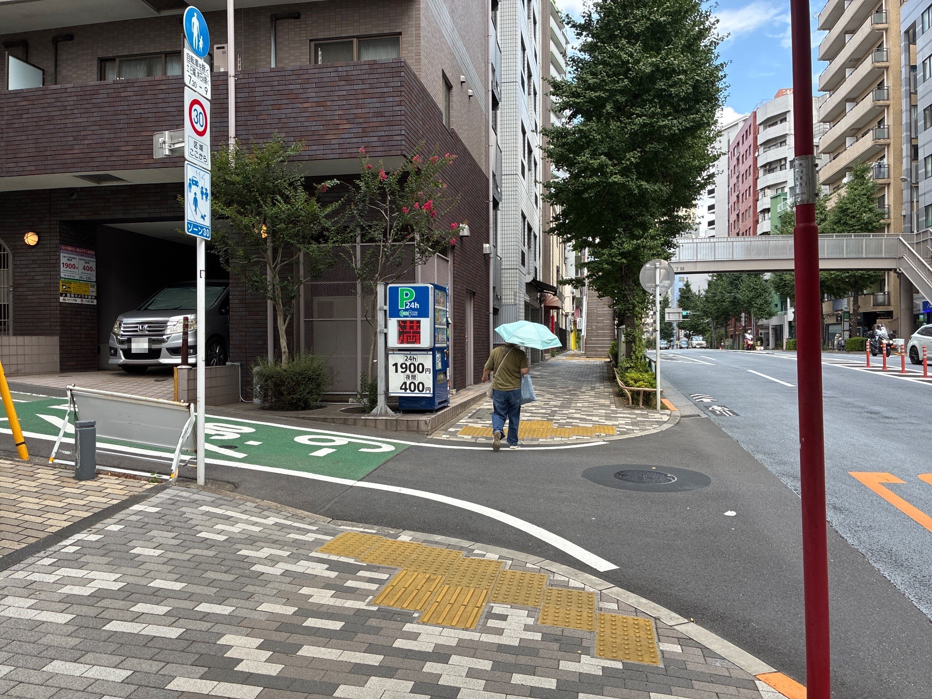 エコロパーク サンテミリオン目白駐車場 の写真 1