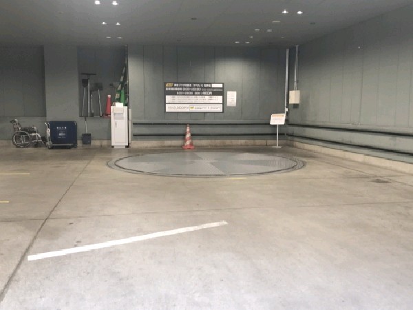 タイムズ東急プラザ表参道「オモカド」 の写真 2