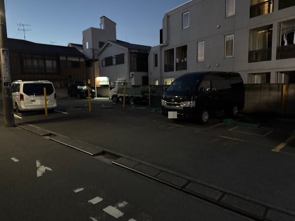 D-Parking 下馬1丁目第1 の写真 2