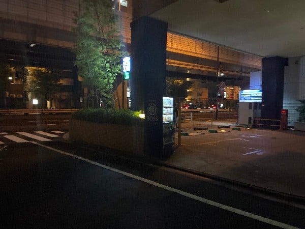 A park上野昭和通 の写真 1
