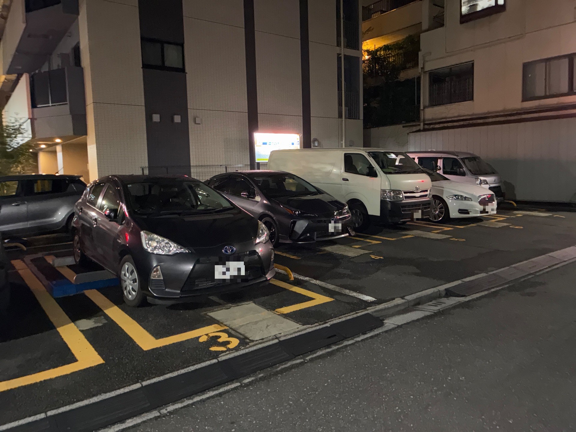 ジャストパーク今戸第3 の写真 2