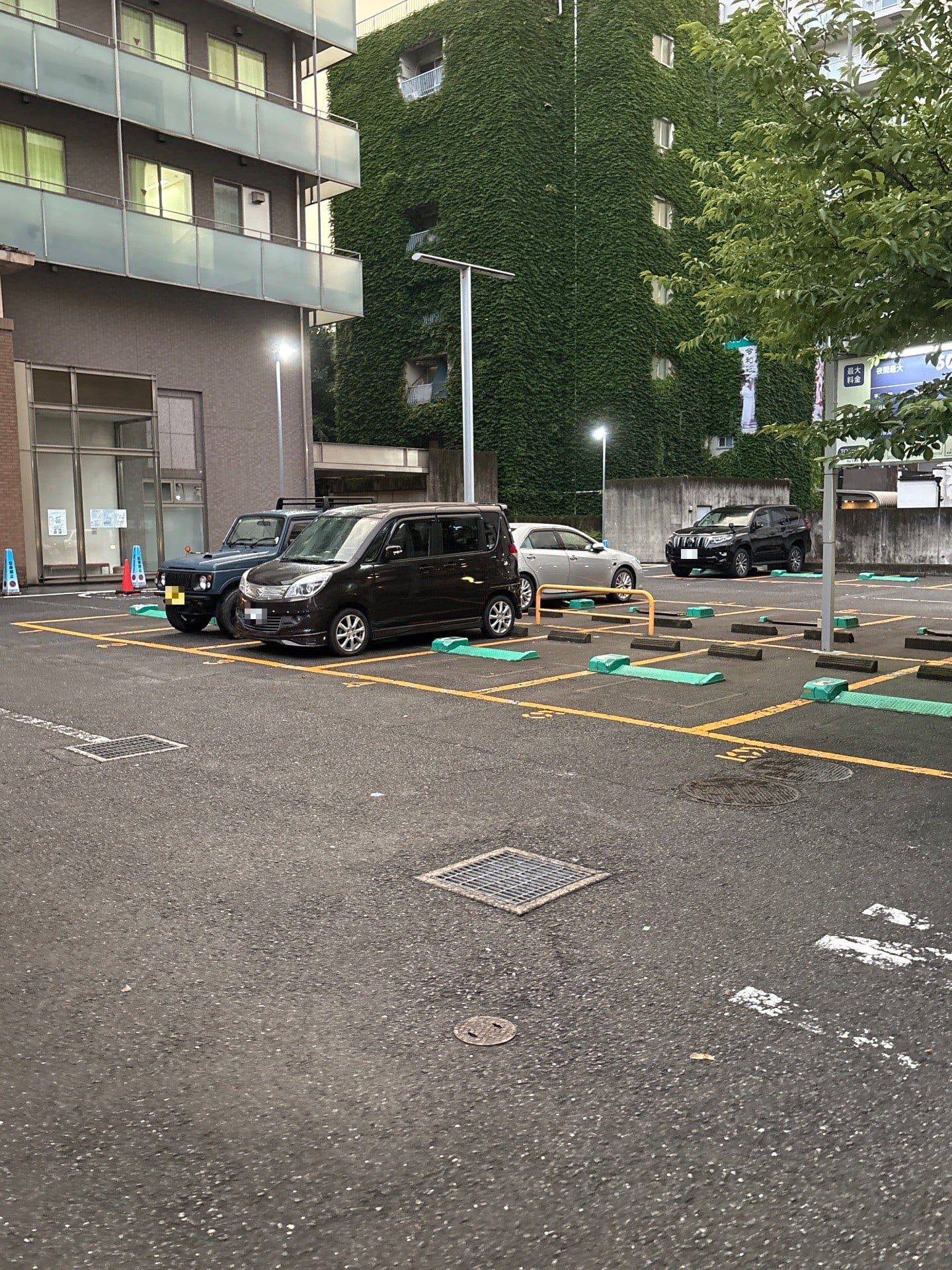 浅草寺病院駐車場 の写真 2
