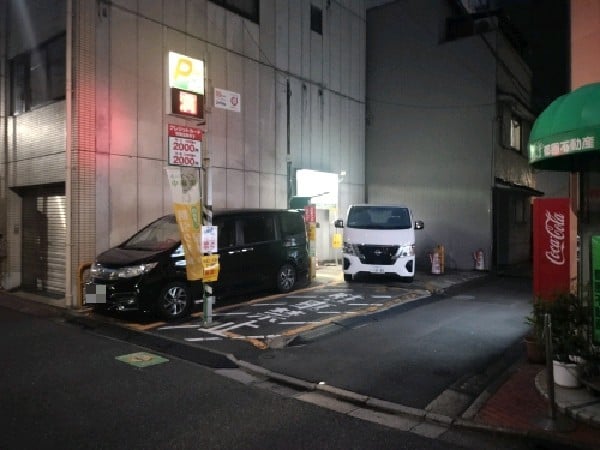 エイブルパーキング日本橋室町4丁目 の写真 1