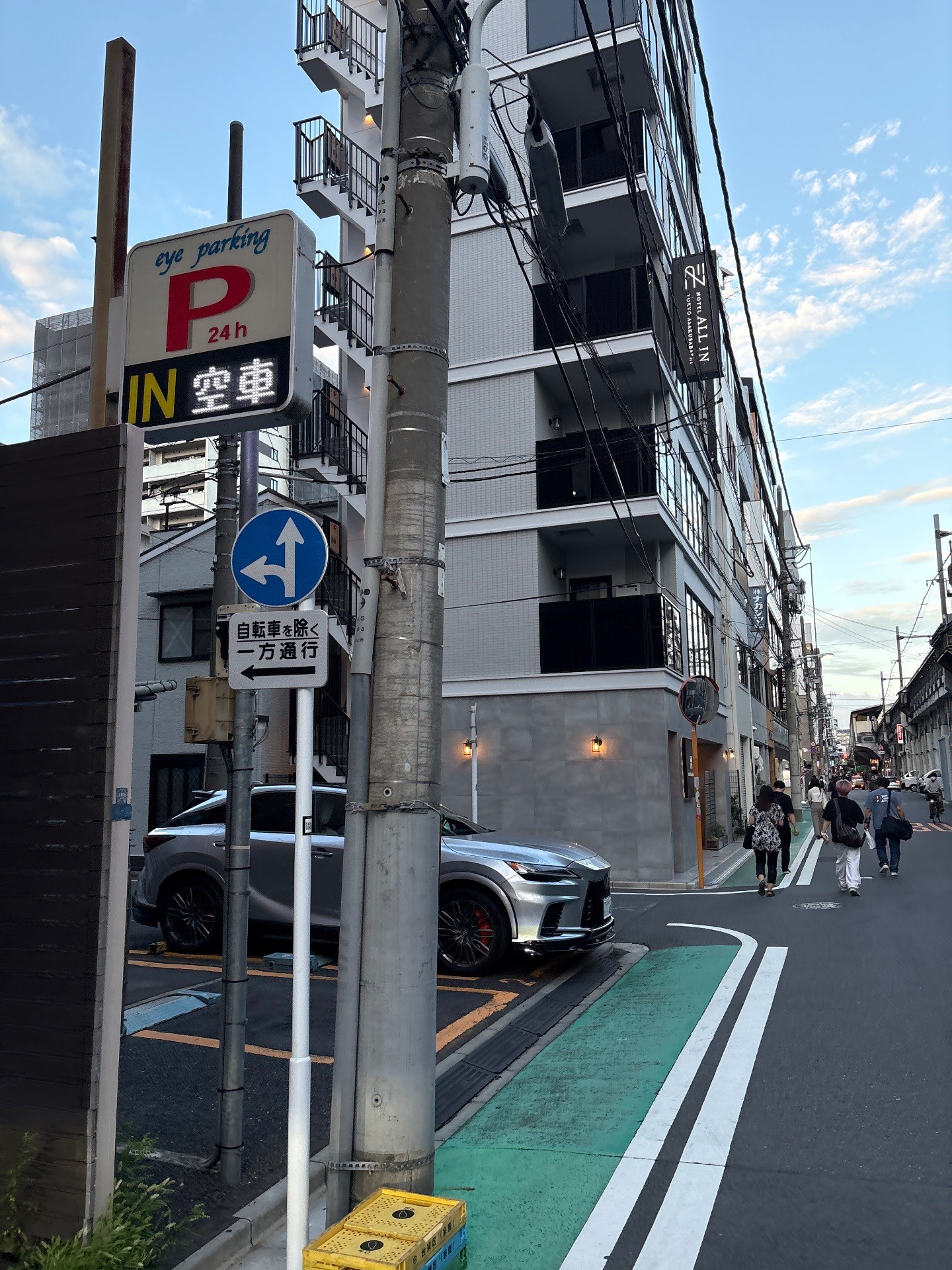 Eye PARKIG浅草橋 の写真 1