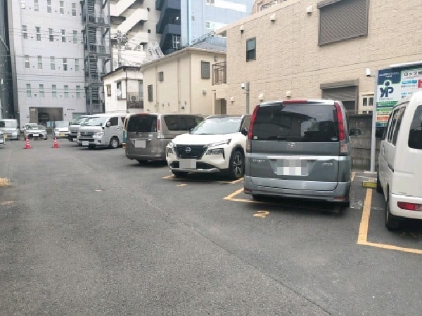 ユアー・パーキング坂町第1駐車場 の写真 2