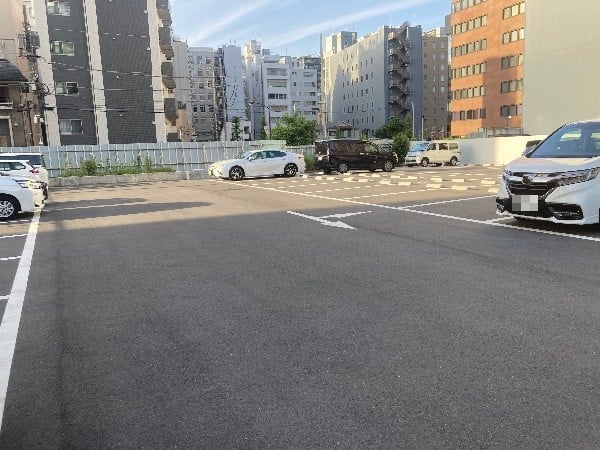 タイムズ港芝公園二駐車場 の写真 2