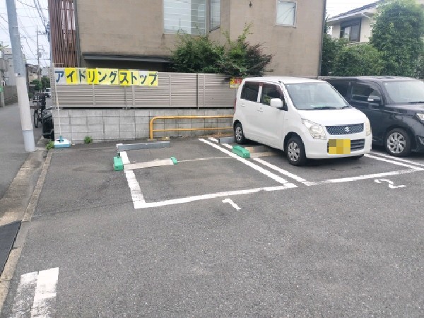 Parking-J 代沢 の写真 2