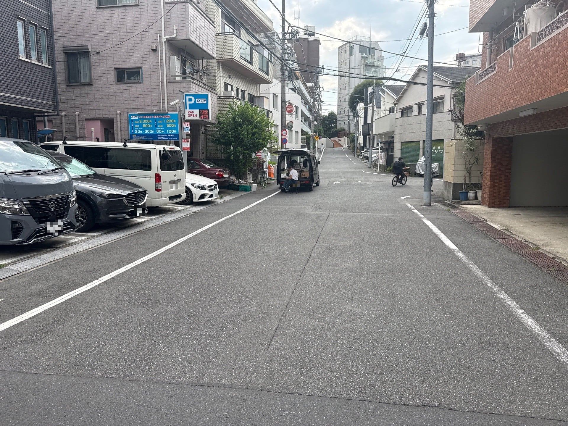 パークジャパン広尾第13 の写真 1