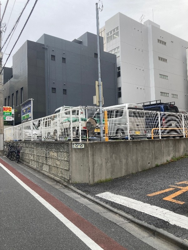 NPC24H目白3丁目第2パーキング の写真 1