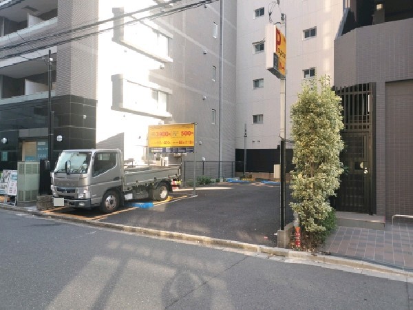 シスコンパーク 南麻布1丁目 の写真 1