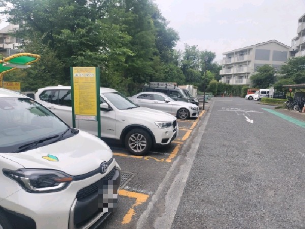 三井のリパーク 代沢一丁目アパート駐車場 の写真 2
