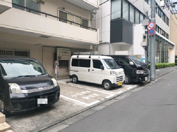 パークジャパン麹町第1駐車場 の写真 1