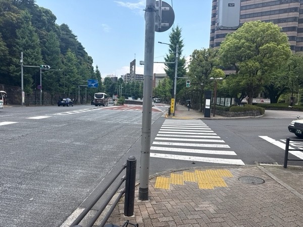 御殿山トラストタワー駐車場 の写真 1