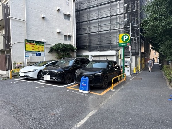 リパーク新宿6丁目第10 の写真 2