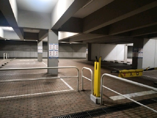 タイムズ日本歯科大学附属病院 の写真 2